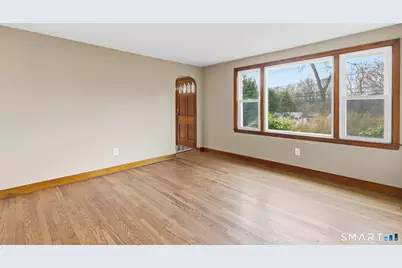 217 East Waterbury Road, Naugatuck, CT 06770 - Photo 9