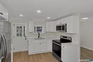 42 Wheeler Dr, Enfield, CT 06082 - Photo 11