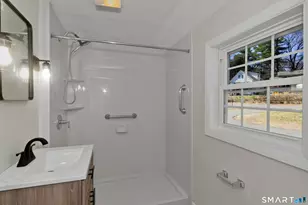 42 Wheeler Dr, Enfield, CT 06082 - Photo 25