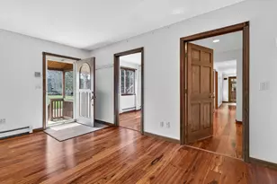 21 Gun Shot Rd, Waterford, CT 06385 - Photo 23