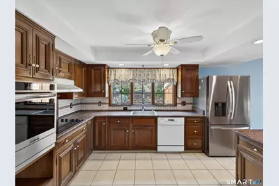 21 Gun Shot Road, Waterford, CT 06385 - Photo 15
