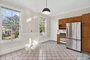 339 Willow St, New Haven, CT 06511 - Photo 5