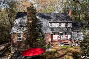 30 Parkwood Dr, Windsor, CT 06095 - Photo 1