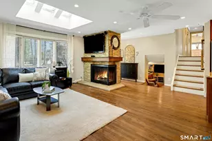 19 Half Mile Common, Westport, CT 06880 - Photo 3