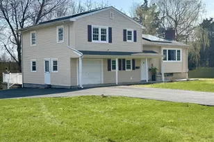 25 Dairy Farm Rd, Norwalk, CT 06851 - Photo 1