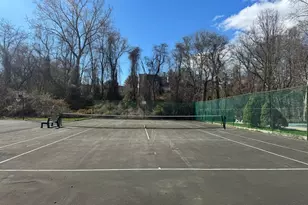 88 E Gate Ln, Hamden, CT 06514 - Photo 19