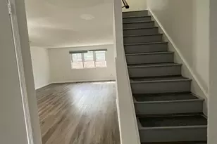 88 E Gate Ln, Hamden, CT 06514 - Photo 13