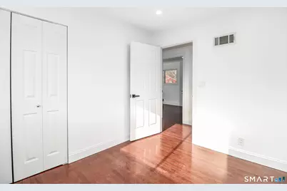 8 Stonecrop Road, Norwalk, CT 06851 - Photo 21