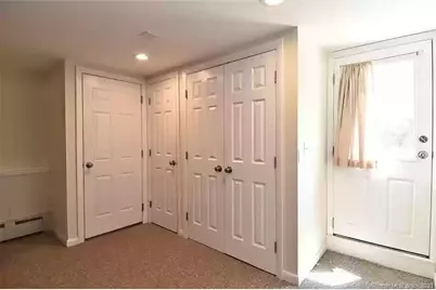 21 McDermott Circle, Hamden, CT 06518 - Photo 11