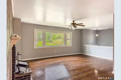 17 Fieldstone Road, Waterbury, CT 06704 - Photo 9