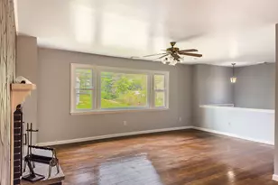 17 Fieldstone Rd, Waterbury, CT 06704 - Photo 9