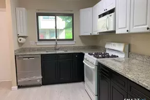 18 Greenbriar Dr, Farmington, CT 06032 - Photo 33