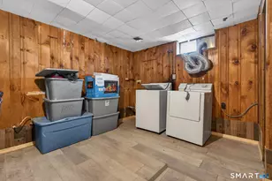 64 Cromwell St, Hartford, CT 06114 - Photo 23