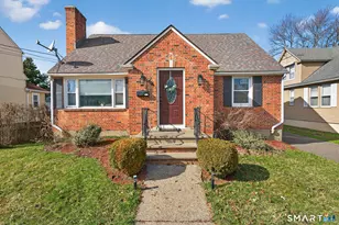 64 Cromwell St, Hartford, CT 06114 - Photo 1