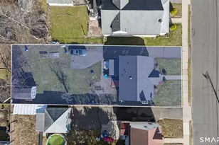 64 Cromwell St, Hartford, CT 06114 - Photo 29