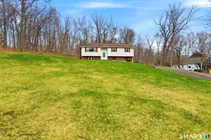 55 Saw Mill Rd, Middletown, CT 06457 - Photo 3