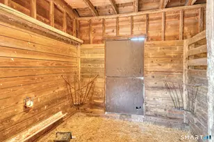 879 Neipsic Rd, Glastonbury, CT 06033 - Photo 35