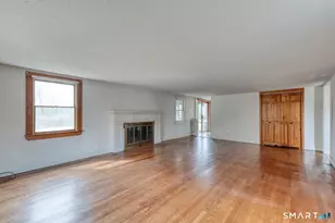 879 Neipsic Rd, Glastonbury, CT 06033 - Photo 7