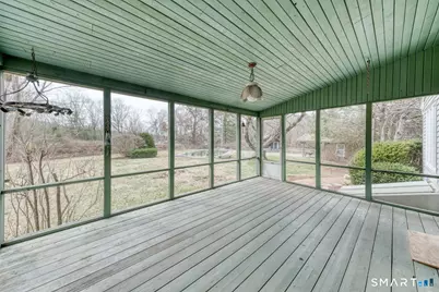 879 Neipsic Road, Glastonbury, CT 06033 - Photo 15