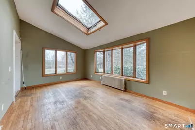 879 Neipsic Road, Glastonbury, CT 06033 - Photo 13