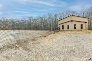 19 Colton Rd, East Lyme, CT 06333 - Photo 1