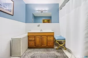 24 Seabreeze Rd, Old Saybrook, CT 06475 - Photo 25