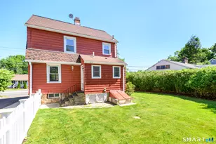 162 Toms Rd, Stamford, CT 06906 - Photo 25