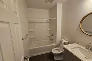 94-96 Edwards St, Hartford, CT 06120 - Photo 7