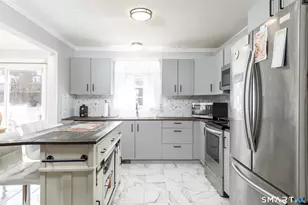 239 Fairfield Ave, Waterbury, CT 06708 - Photo 5