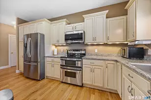 51 Louis Rd, Middlefield, CT 06455 - Photo 7