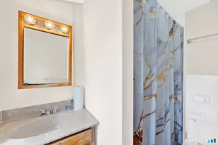 71 Seymour St, Windsor, CT 06095 - Photo 31