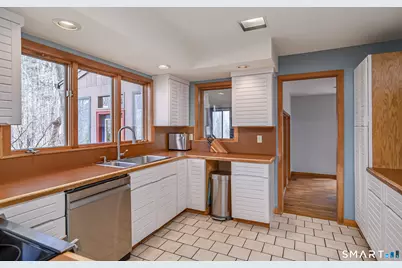 345 Florida Hill Road, Ridgefield, CT 06877 - Photo 15