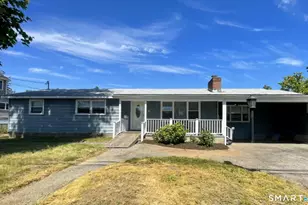 18 Old S Cv Rd, Old Saybrook, CT 06475 - Photo 1