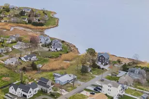 18 Old S Cv Rd, Old Saybrook, CT 06475 - Photo 5