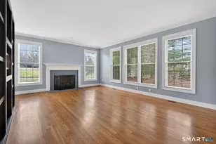 5 Fenwick Dr, Avon, CT 06001 - Photo 11