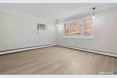 55 Englewood Drive, New Haven, CT 06515 - Photo 15