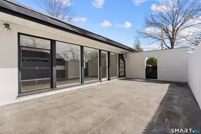 55 Englewood Drive, New Haven, CT 06515 - Photo 3