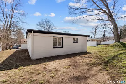 55 Englewood Drive, New Haven, CT 06515 - Photo 37