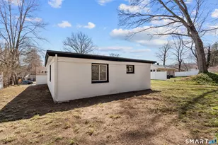 55 Englewood Dr, New Haven, CT 06515 - Photo 37