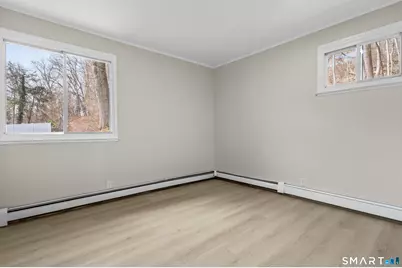 55 Englewood Drive, New Haven, CT 06515 - Photo 33