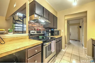 41 Chatham Lane, Bristol, CT 06010 - Photo 25