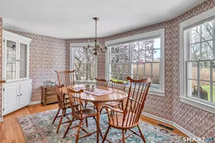 364 Beach Rd, Fairfield, CT 06824 - Photo 23