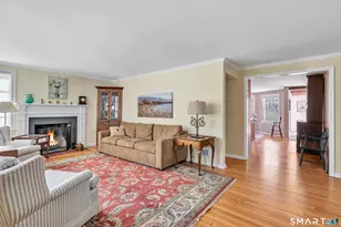 364 Beach Rd, Fairfield, CT 06824 - Photo 15