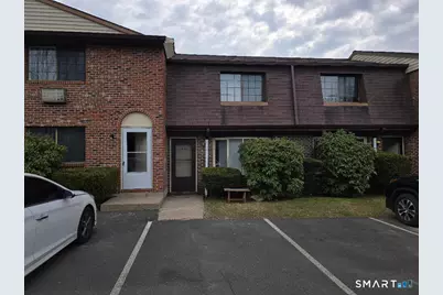 100 Mark Lane #B6, Waterbury, CT 06704 - Photo 1