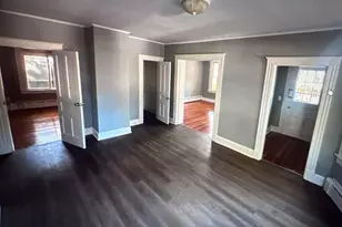 10 Fleming St, Waterbury, CT 06718 - Photo 5