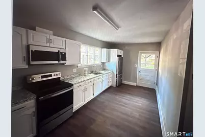 10 Fleming Street, Waterbury, CT 06718 - Photo 3