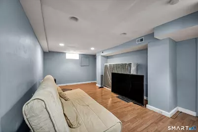 90 West Side Drive, Hamden, CT 06514 - Photo 31