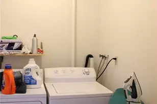 54 Edgewood Ave, New Haven, CT 06511 - Photo 13