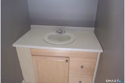 494 Howe Avenue, Shelton, CT 06484 - Photo 7