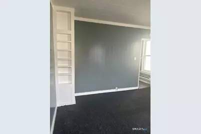 20 Lounsbury Avenue, Waterbury, CT 06706 - Photo 7